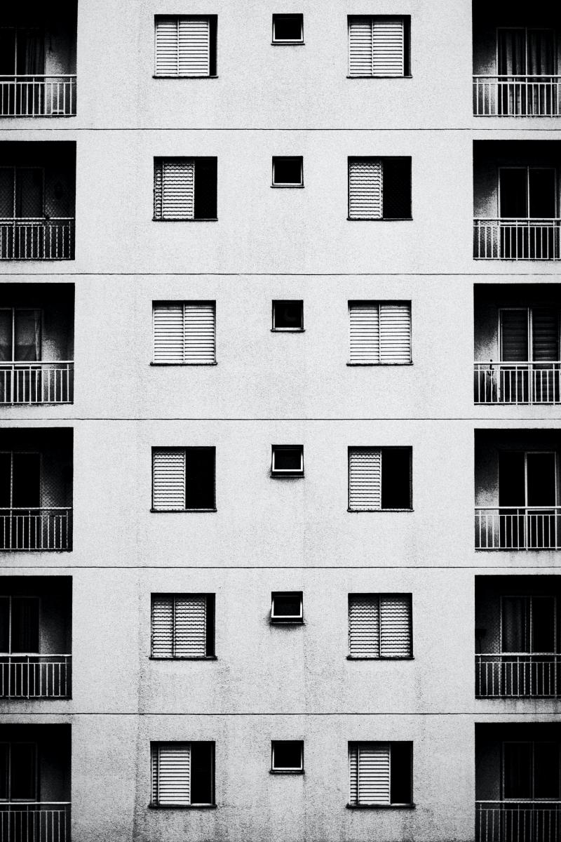 Building with repetitive pattern